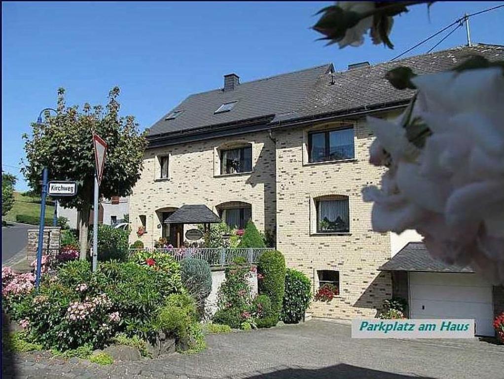 Eifelferienwohnungen "Familie Saxler" Bereborn المظهر الخارجي الصورة